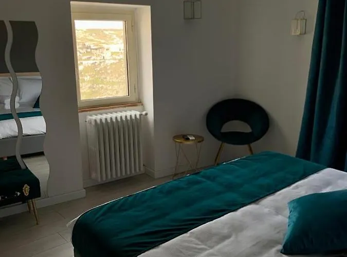 Slow Living Couette-café 3*